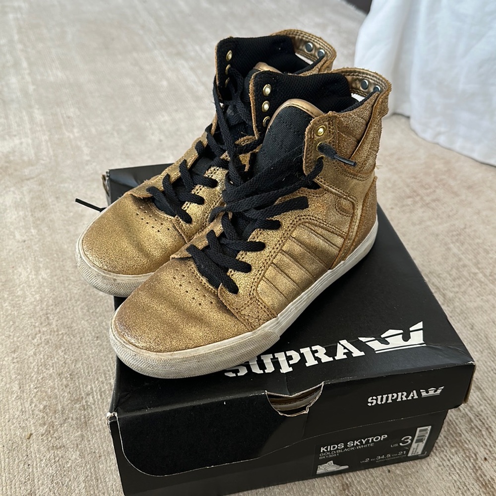 Supra Gold Hightops